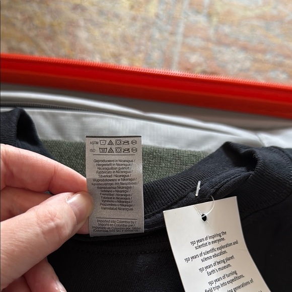 Black Dinosaur Graphic Adults T-Shirt - Picture 5 of 5